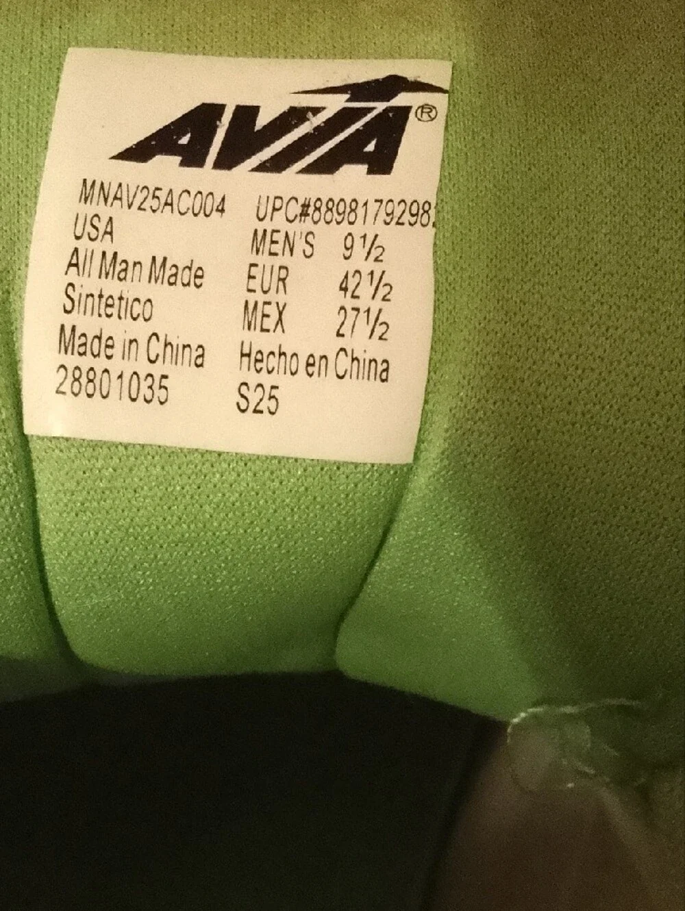 The Unbranded Brand avia men